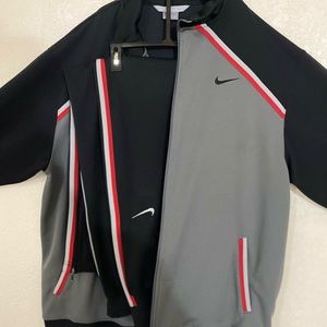 07/06 NIKE SWEATPANT SUIT SWEATS